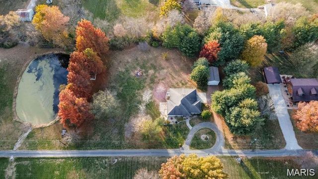 6409 Sunny Lane, Bethalto, IL 62010