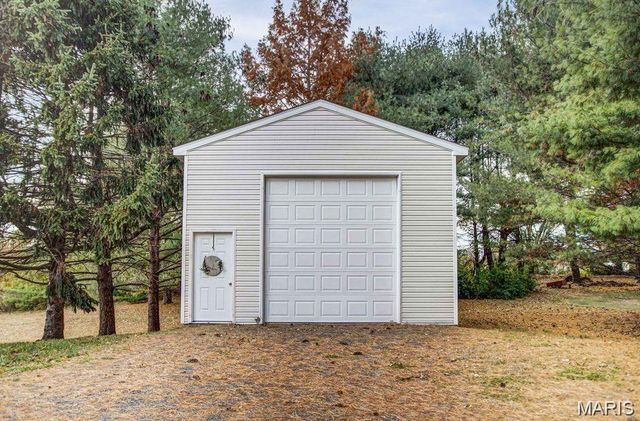 6409 Sunny Lane, Bethalto, IL 62010