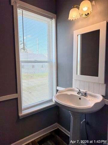131 W Lordeman Street, Kokomo, IN 46901