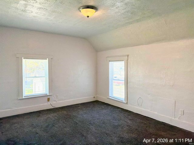 131 W Lordeman Street, Kokomo, IN 46901