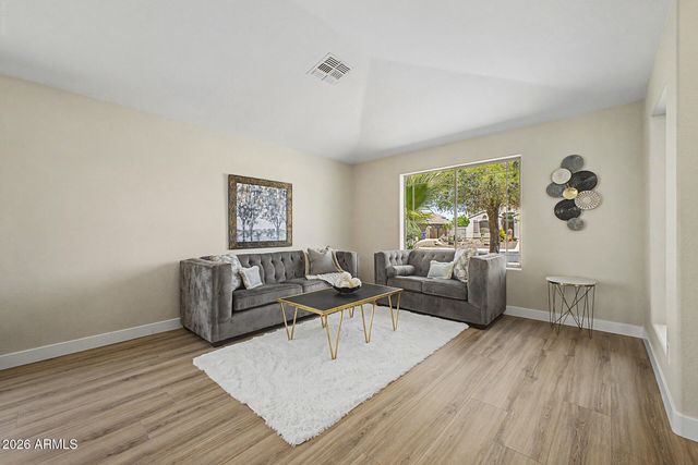 6730 S FOUR PEAKS Place, Chandler, AZ 85249