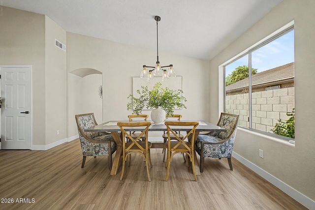 6730 S FOUR PEAKS Place, Chandler, AZ 85249