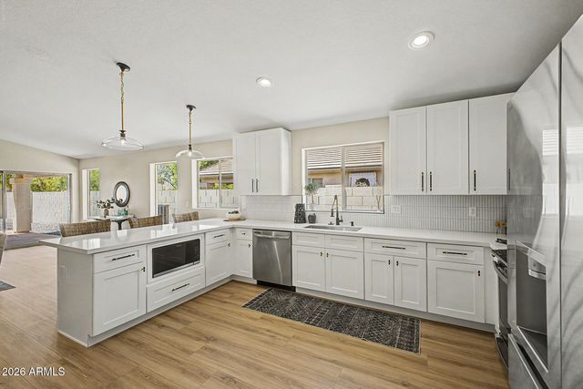 6730 S FOUR PEAKS Place, Chandler, AZ 85249