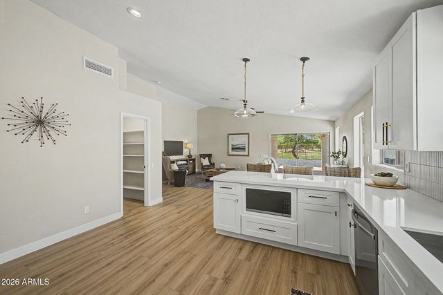 6730 S FOUR PEAKS Place, Chandler, AZ 85249