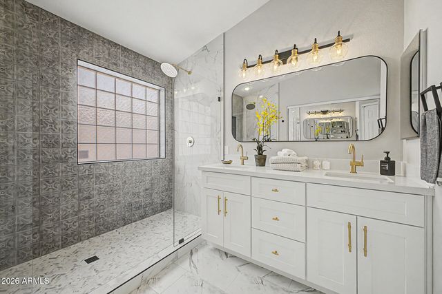 6730 S FOUR PEAKS Place, Chandler, AZ 85249