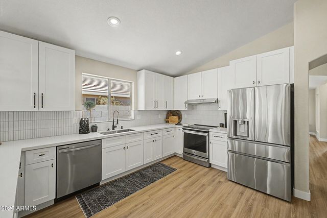 6730 S FOUR PEAKS Place, Chandler, AZ 85249
