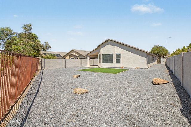 6730 S FOUR PEAKS Place, Chandler, AZ 85249