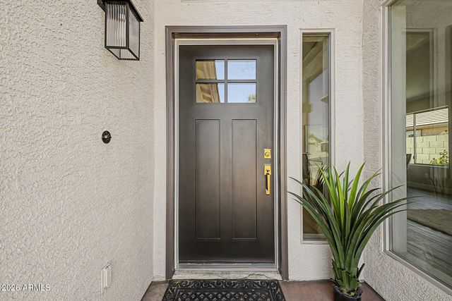 6730 S FOUR PEAKS Place, Chandler, AZ 85249