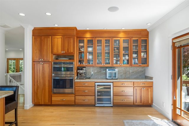 801 W Barrett Street, Seattle, WA 98119