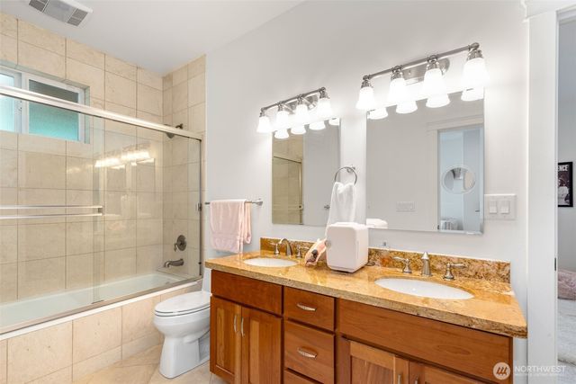 801 W Barrett Street, Seattle, WA 98119