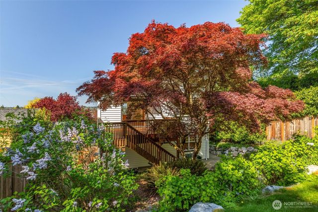 801 W Barrett Street, Seattle, WA 98119