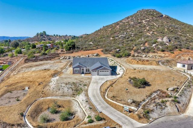 29568 Viking View Ln, Valley Center, CA 92082