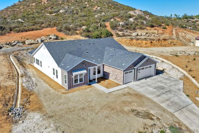 29568 Viking View Ln, Valley Center, CA 92082