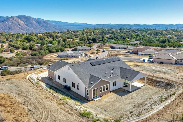 29568 Viking View Ln, Valley Center, CA 92082