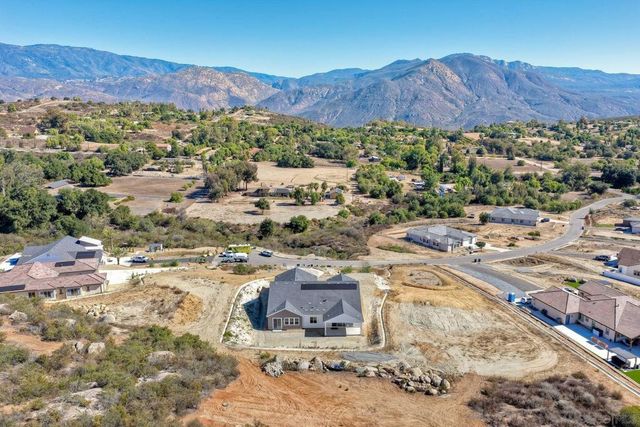 29568 Viking View Ln, Valley Center, CA 92082