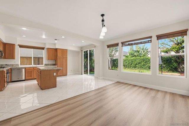 1499 Enchante, Oceanside, CA 92056