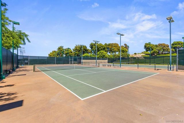 1499 Enchante, Oceanside, CA 92056