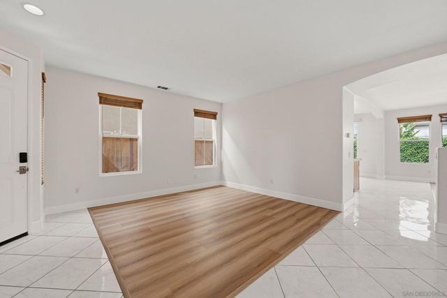 1499 Enchante, Oceanside, CA 92056