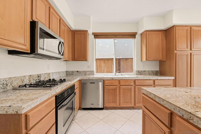 1499 Enchante, Oceanside, CA 92056