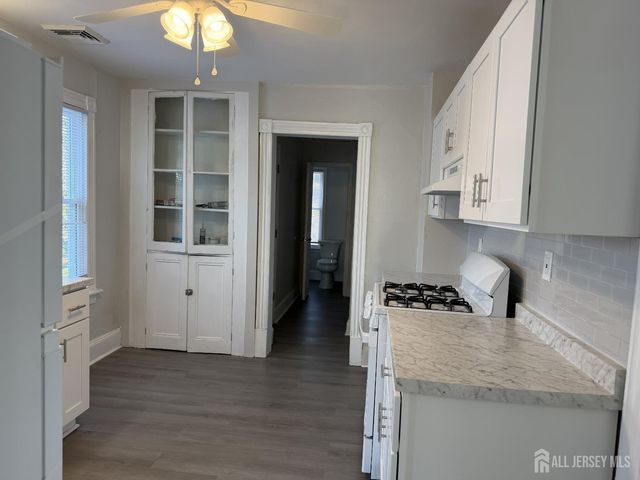 332 N 4th Avenue N 2, Highland Park, NJ 08904