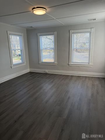 332 N 4th Avenue N 2, Highland Park, NJ 08904