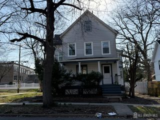 332 N 4th Avenue N 2, Highland Park, NJ 08904