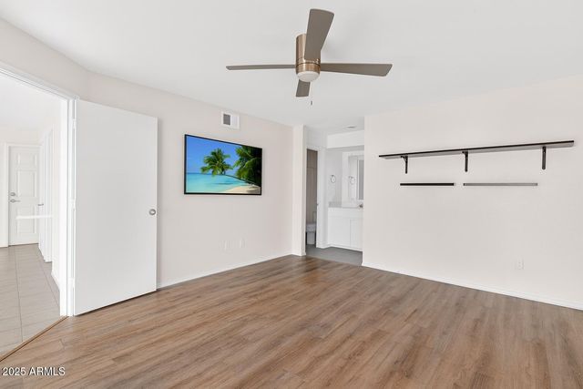 4850 E DESERT COVE Avenue 330, Scottsdale, AZ 85254