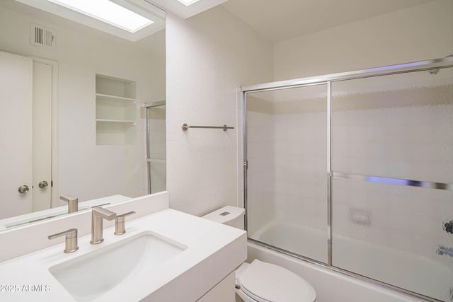 4850 E DESERT COVE Avenue 330, Scottsdale, AZ 85254