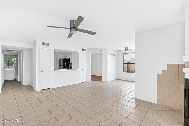 4850 E DESERT COVE Avenue 330, Scottsdale, AZ 85254