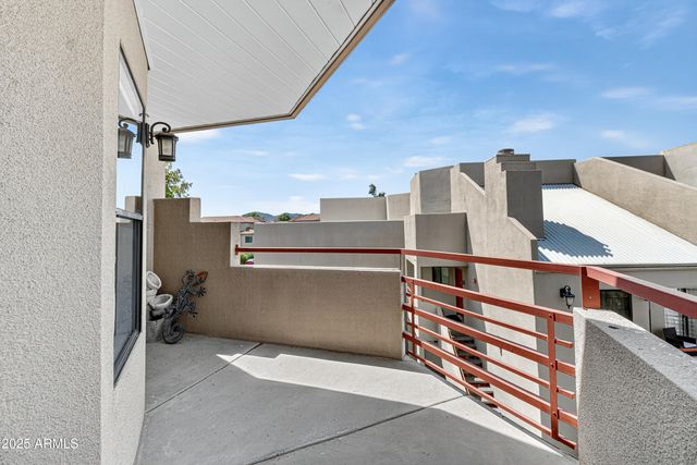 4850 E DESERT COVE Avenue 330, Scottsdale, AZ 85254