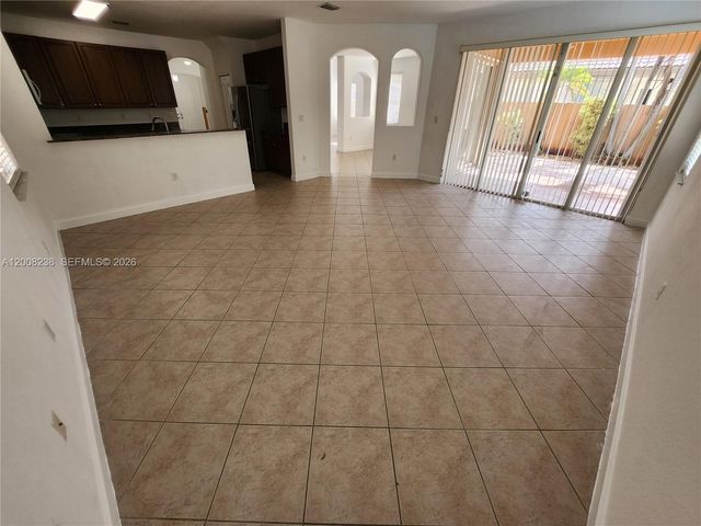 11480 NW 82th Terrace, Doral, FL 33178