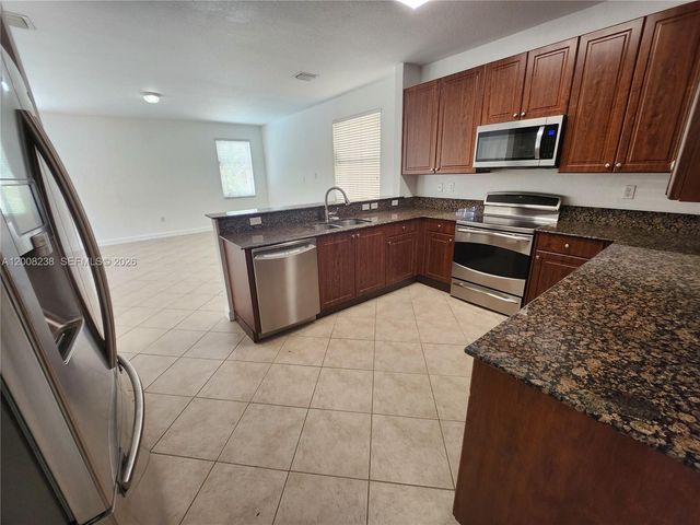11480 NW 82th Terrace, Doral, FL 33178