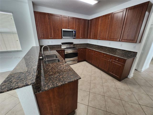 11480 NW 82th Terrace, Doral, FL 33178