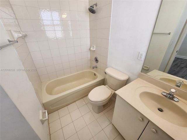 11480 NW 82th Terrace, Doral, FL 33178