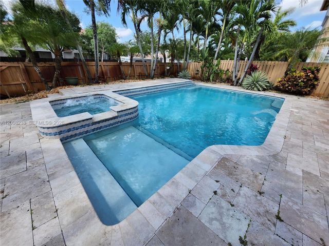 11480 NW 82th Terrace, Doral, FL 33178
