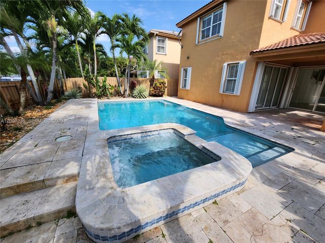 11480 NW 82th Terrace, Doral, FL 33178