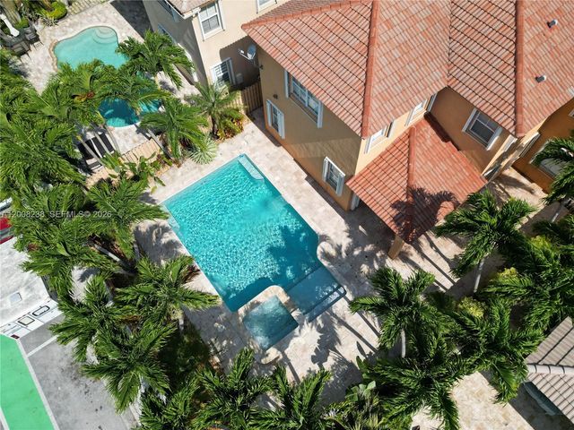 11480 NW 82th Terrace, Doral, FL 33178