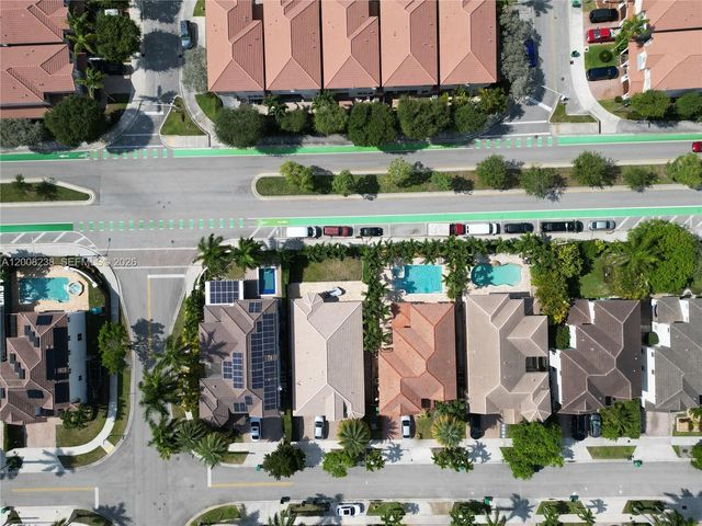 11480 NW 82th Terrace, Doral, FL 33178