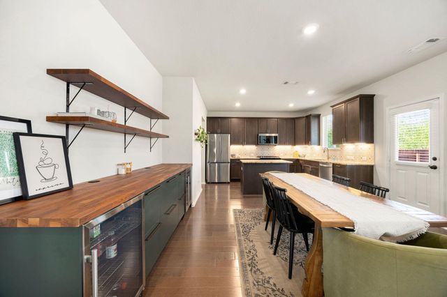 6808 Ellsworth WALK, Austin, TX 78724