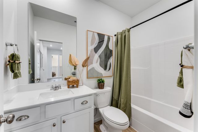 24662 E Hawkstone Loop, Liberty Lake, WA 99019