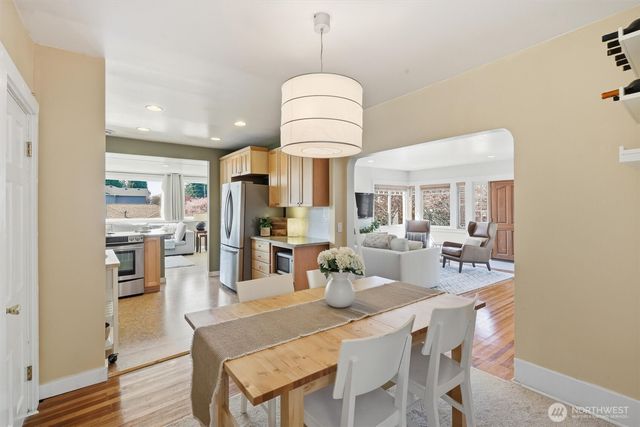 4725 SW Graham St, Seattle, WA 98136