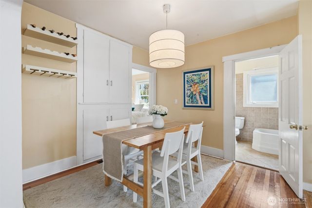 4725 SW Graham St, Seattle, WA 98136