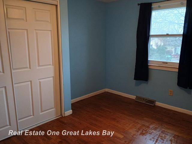 4335 S Wayside Drive, Saginaw, MI 48603