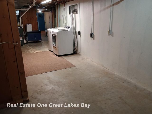 4335 S Wayside Drive, Saginaw, MI 48603