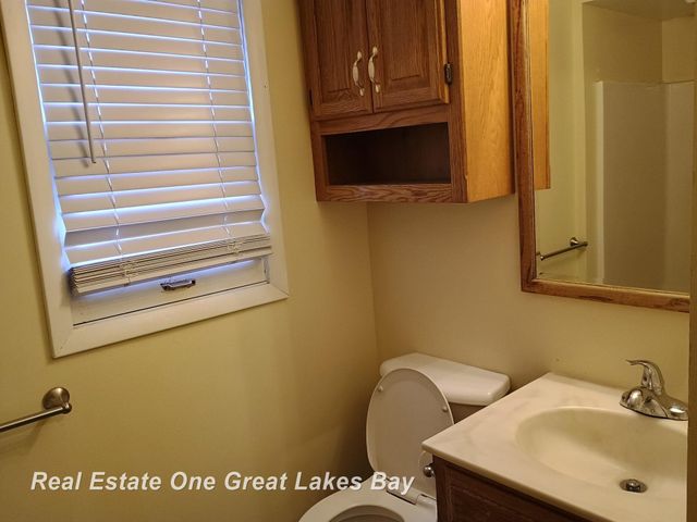 4335 S Wayside Drive, Saginaw, MI 48603