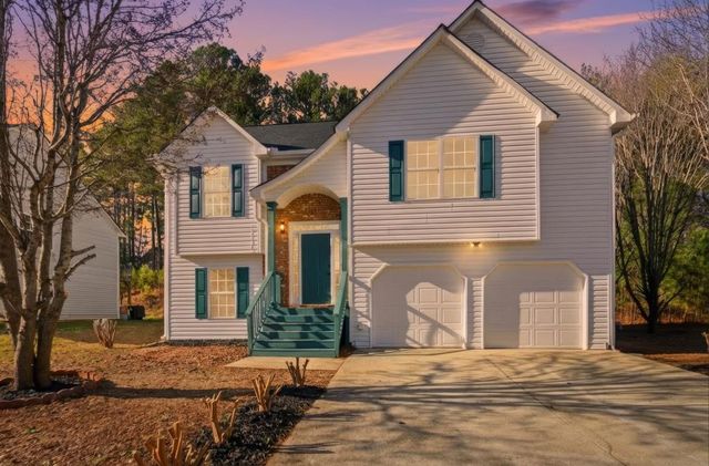 1065 Augusta Woods Drive, Douglasville, GA 30134