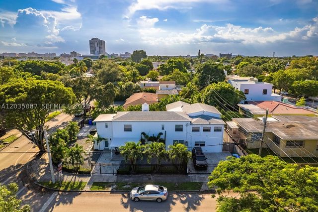 590 SW 23rd Ave, Miami, FL 33135
