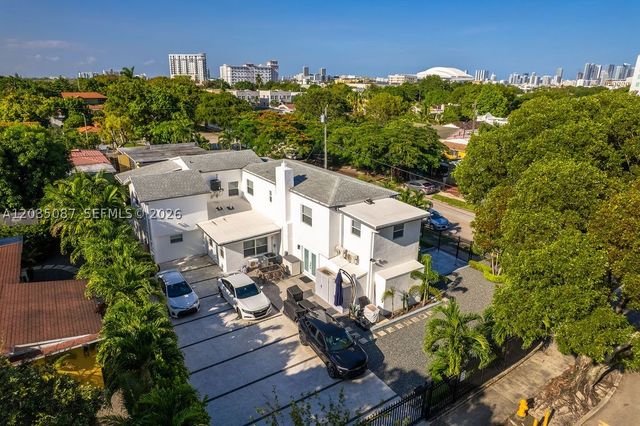 590 SW 23rd Ave, Miami, FL 33135