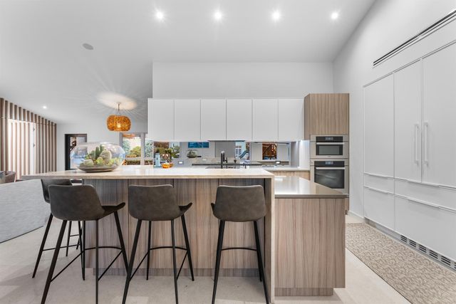 941 Iris Drive, Delray Beach, FL 33483