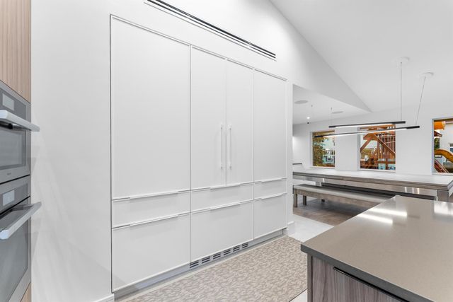 941 Iris Drive, Delray Beach, FL 33483